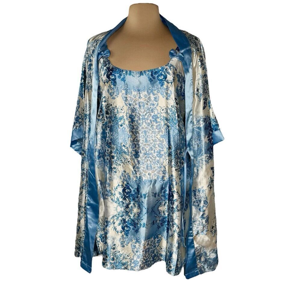 Winlar Sz S 2 Peice Set Blue Silver Floral Flower Satin Gown Robe Nightgown NWT